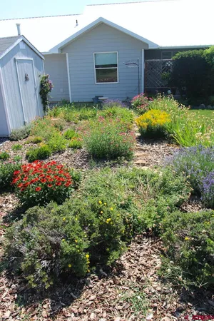 $429,300 | 950 Southeast Deer Creek Drive, Cedaredge, CO 81413