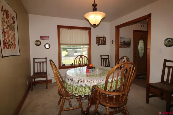 $429,300 | 950 Southeast Deer Creek Drive, Cedaredge, CO 81413