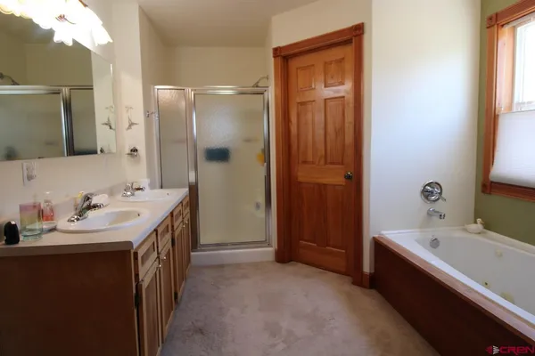 $429,300 | 950 Southeast Deer Creek Drive, Cedaredge, CO 81413