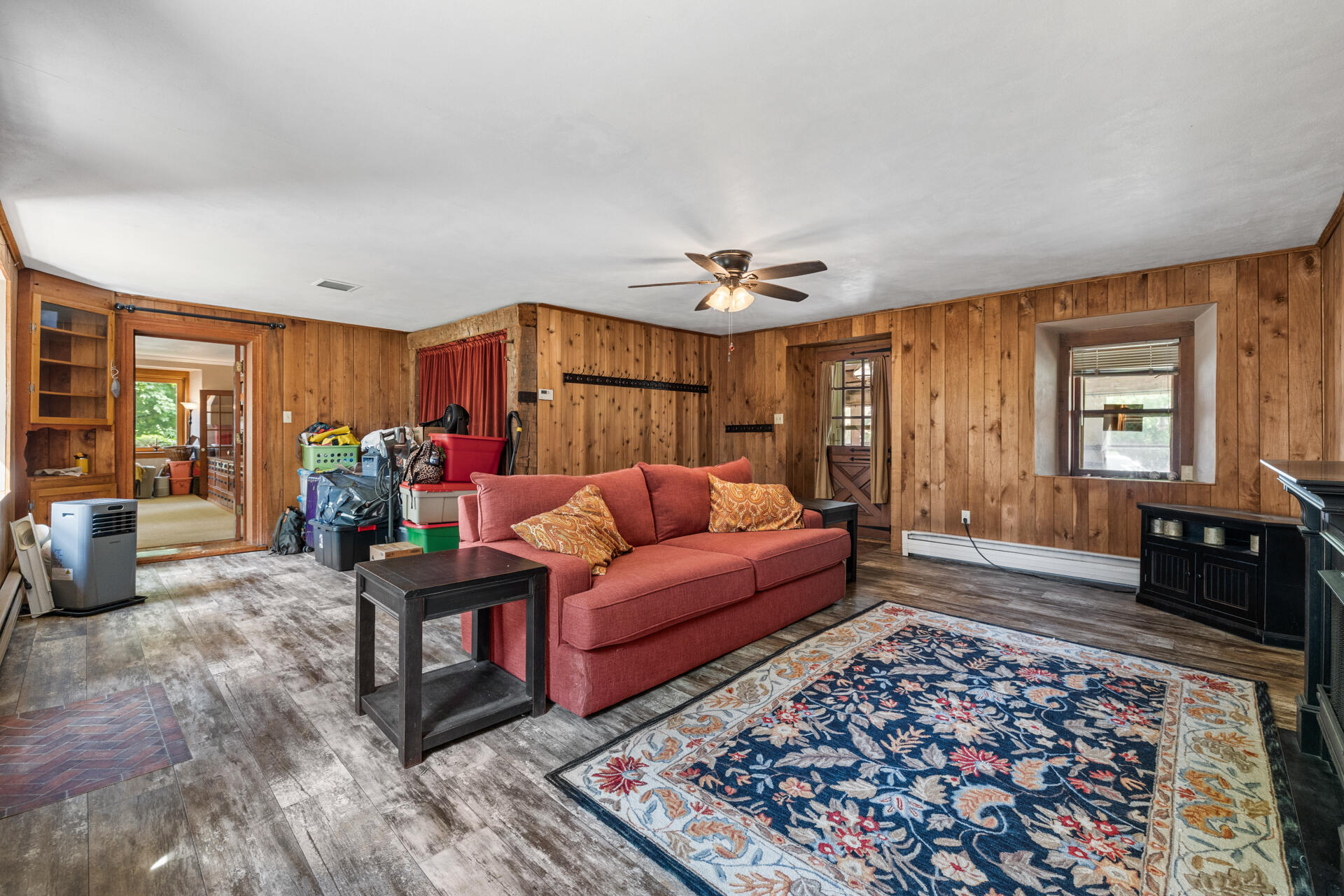 5134 Highway 175 Addison, WI 53027 - Photo 14 of 37 Family Room
