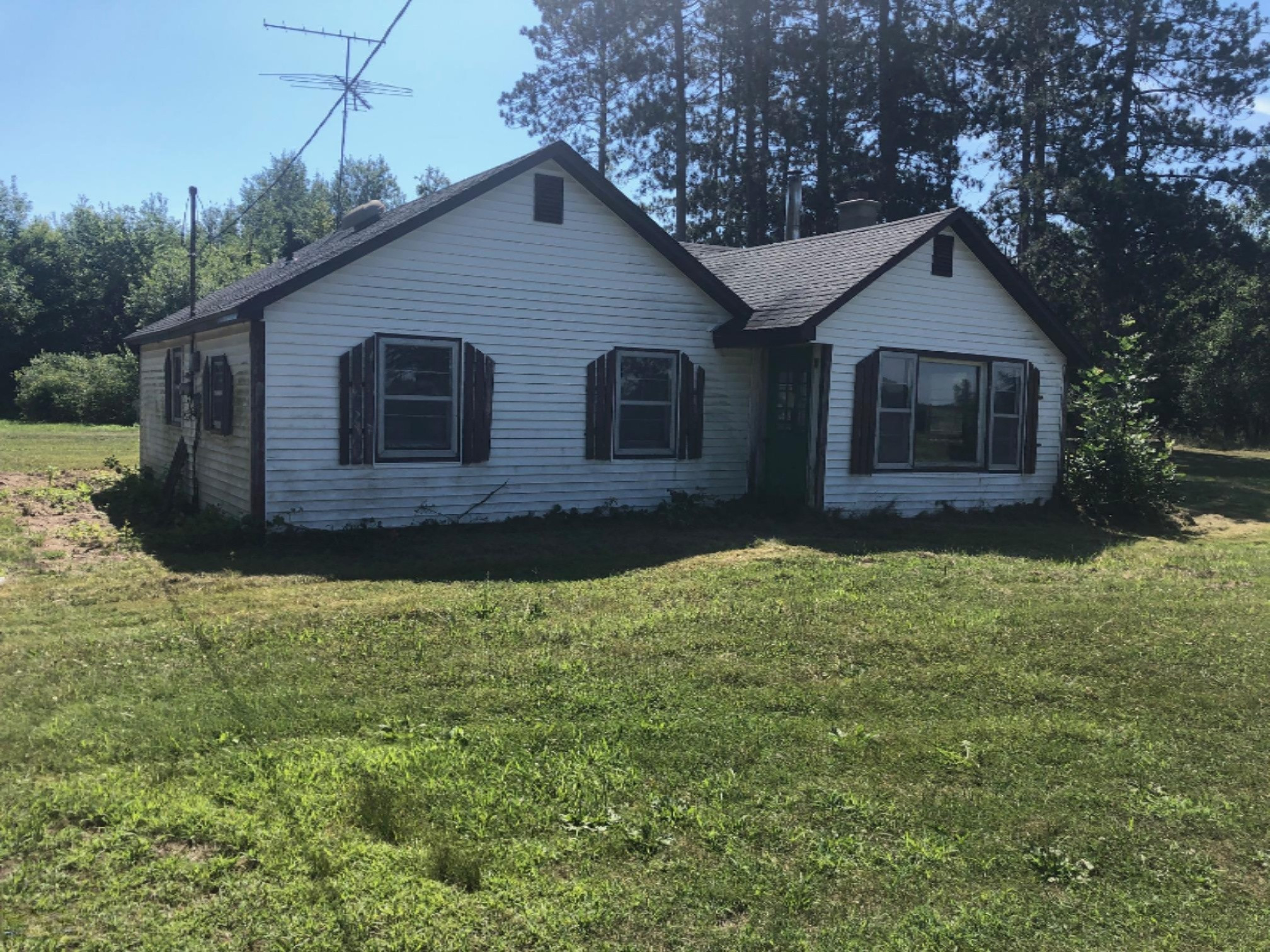 6430 South Sullivan Road Nunica, MI 49448 - Photo 1 of 7 1