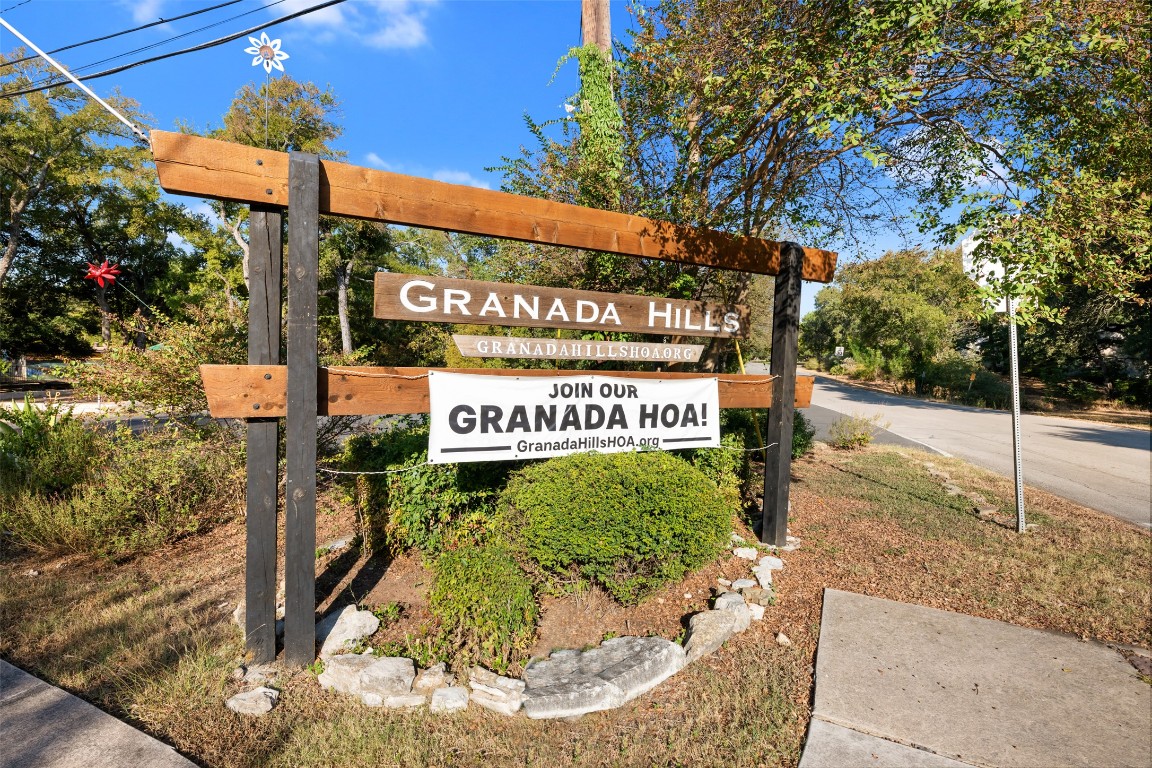 9424 El Rey Boulevard Austin, TX 78737 - Photo 31 of 35 a sign on the side of the road