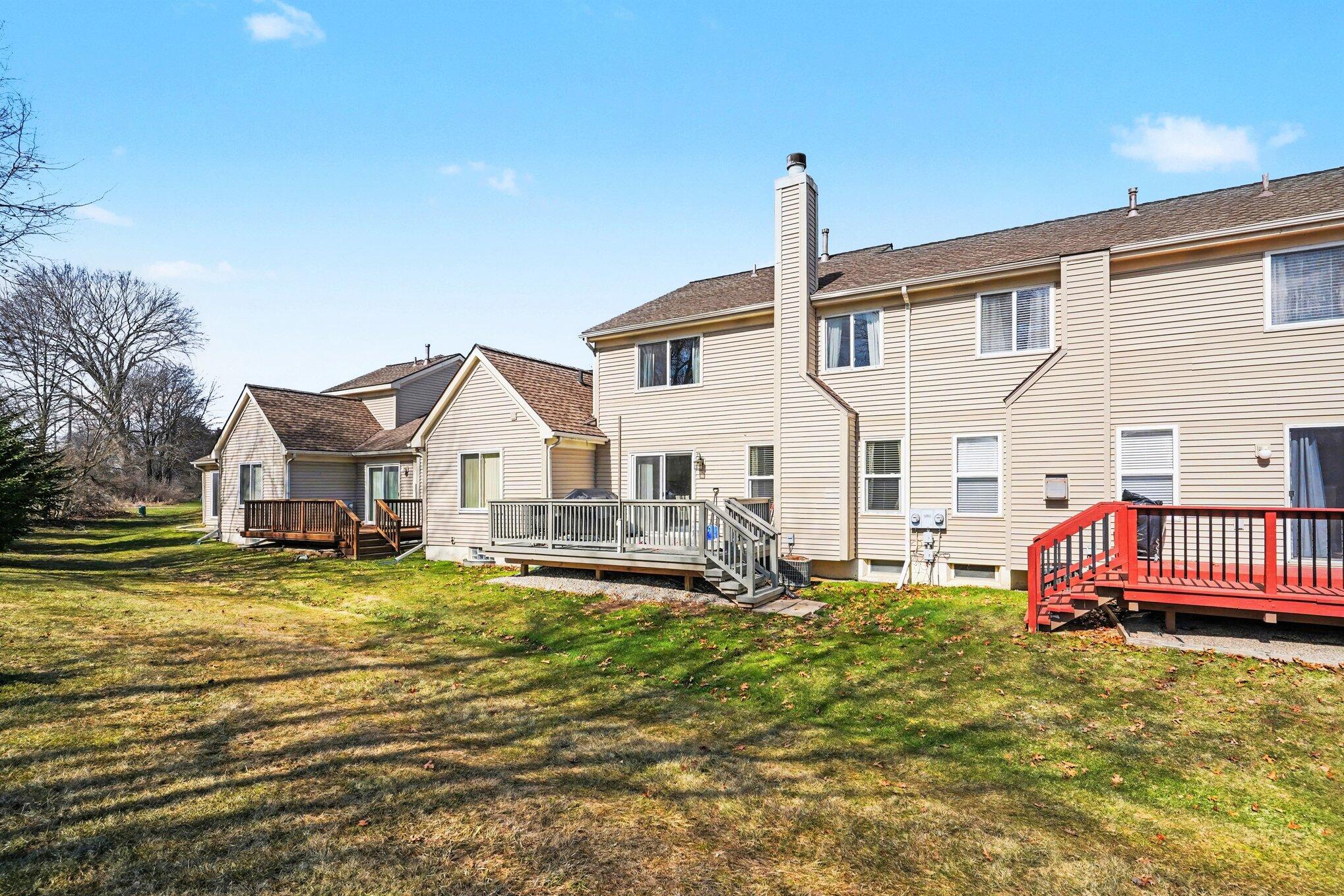 4404 Willow View Court Howell, MI 48843 - Photo 22 of 26 025_file_6382