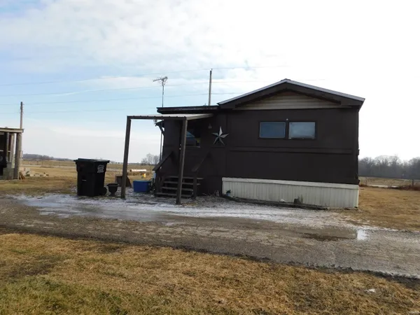 $412,500 | 4684 North St Road, Rochester, IN 46975