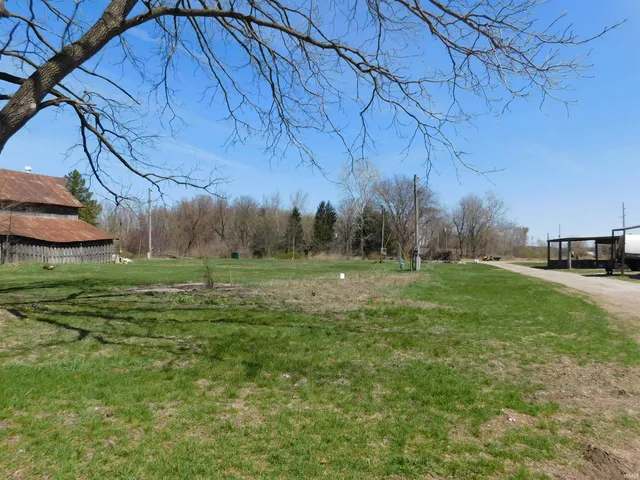 $499,000 | 4684 North St Road, Rochester, IN 46975