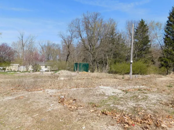 $412,500 | 4684 North St Road, Rochester, IN 46975