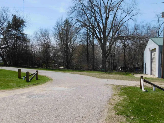 $499,000 | 4684 North St Road, Rochester, IN 46975