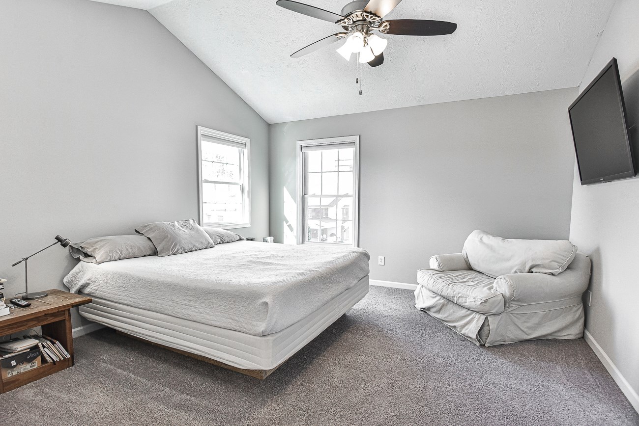 2595 South Flat Rock Road Bloomington, IN 47403 - Photo 14 of 29 Gallery Image 14
