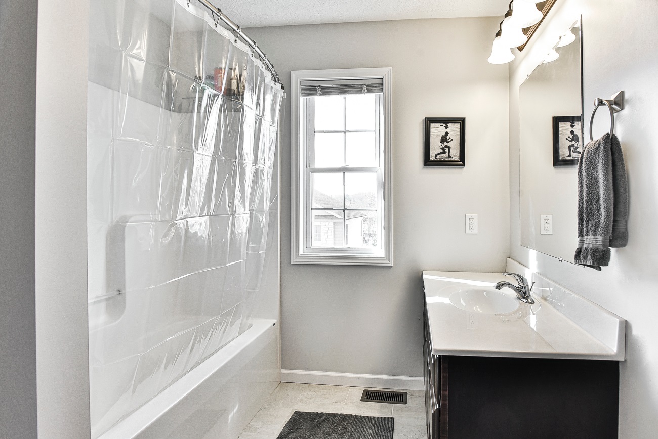 2595 South Flat Rock Road Bloomington, IN 47403 - Photo 16 of 29 Gallery Image 16