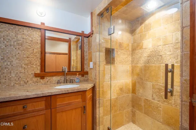 $1,695,000 | 251 Palomares Avenue, Ventura, CA 93003