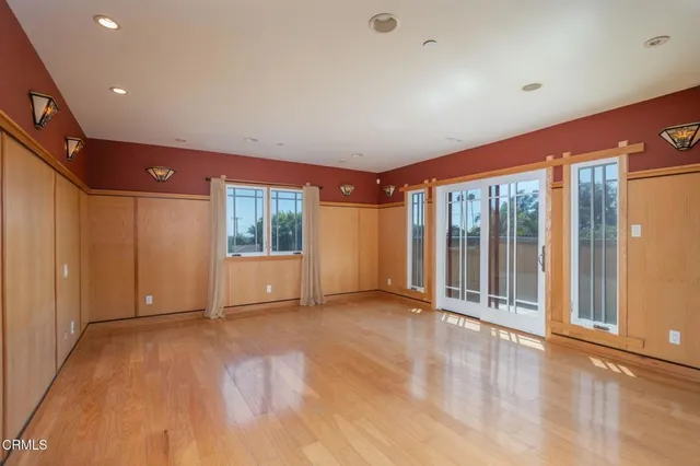 $1,695,000 | 251 Palomares Avenue, Ventura, CA 93003