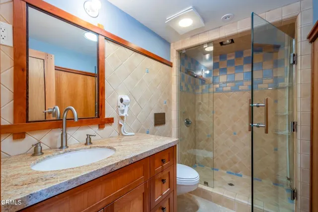 $1,695,000 | 251 Palomares Avenue, Ventura, CA 93003