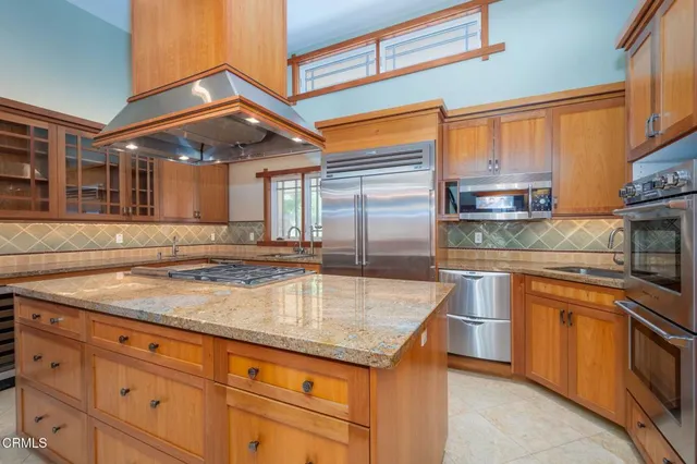 $1,695,000 | 251 Palomares Avenue, Ventura, CA 93003