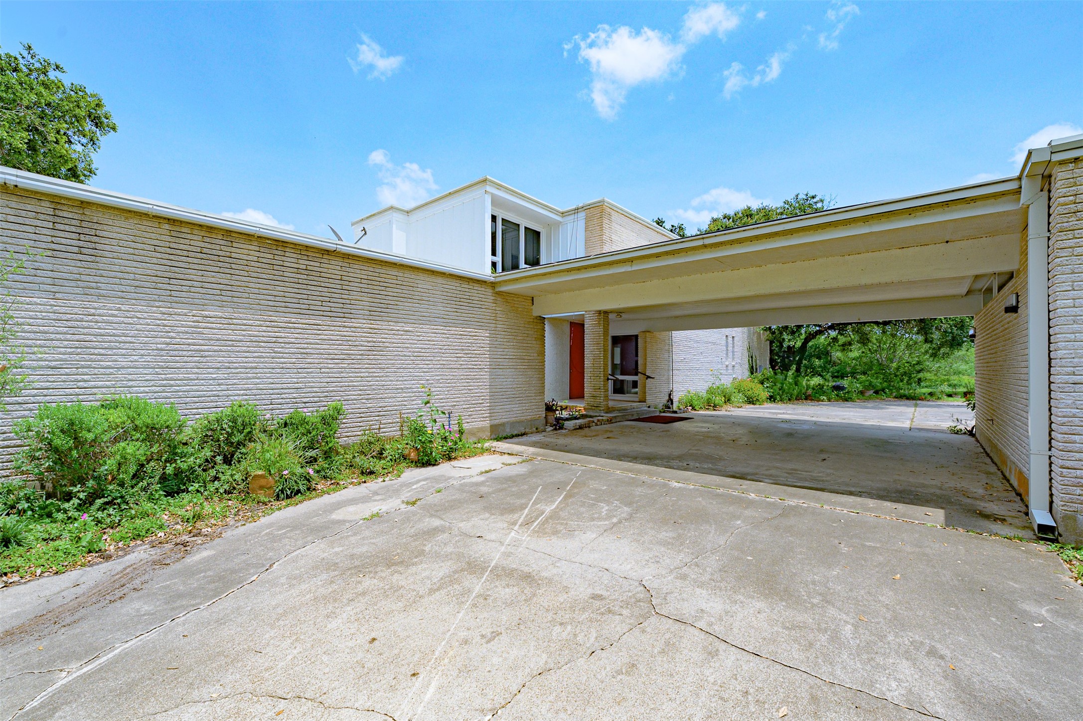 1700 South Virginia Street Port Lavaca, TX 77979 - Photo 7 of 49