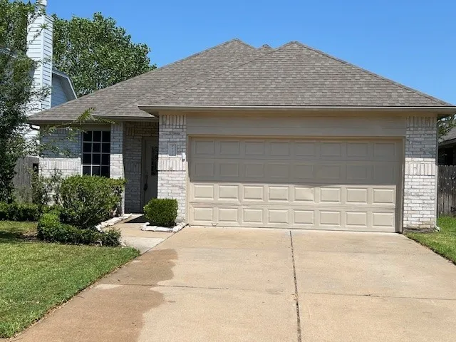 $1,900 | 2134 Thorn Berry Creek Lane, Katy, TX 77449