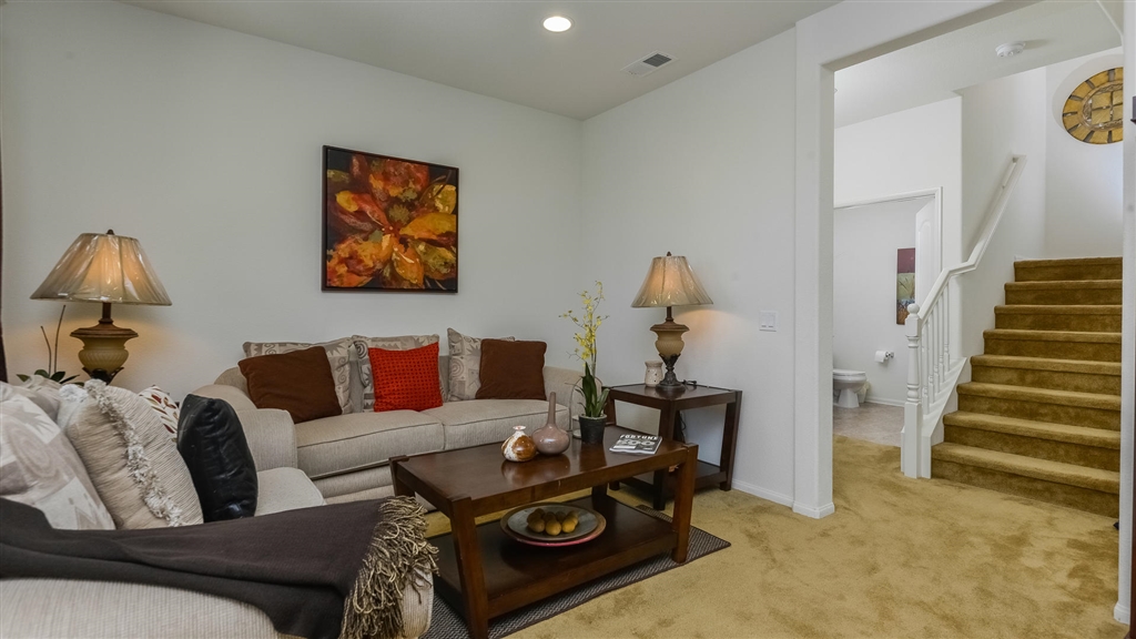1405 Santa Victoria Road, Unit 3 Chula Vista, CA 91913 - Photo 2 of 25