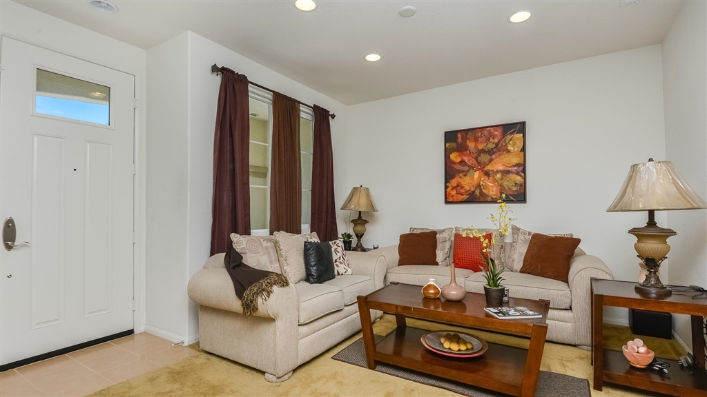 1405 Santa Victoria Road, Unit 3 Chula Vista, CA 91913 - Photo 3 of 25