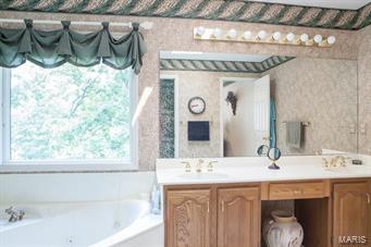 9786 Fall Ridge Trail Sunset Hills, MO 63127 - Photo 18 of 25 Gallery Image 18
