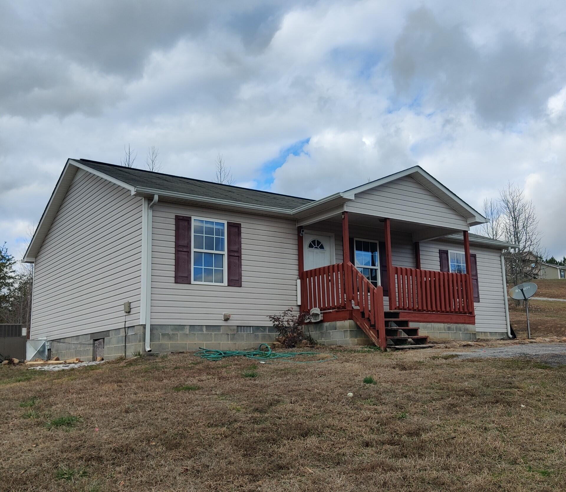 115 Sunny View Front of House