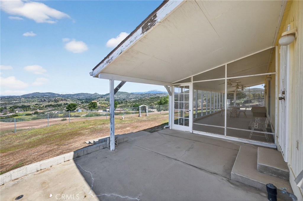 39210 Grassy Road Temecula, CA 92592 - Photo 42 of 76