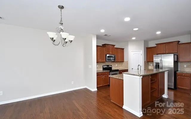 $2,550 | 8204 Viewpoint Lane, Cornelius, NC 28031