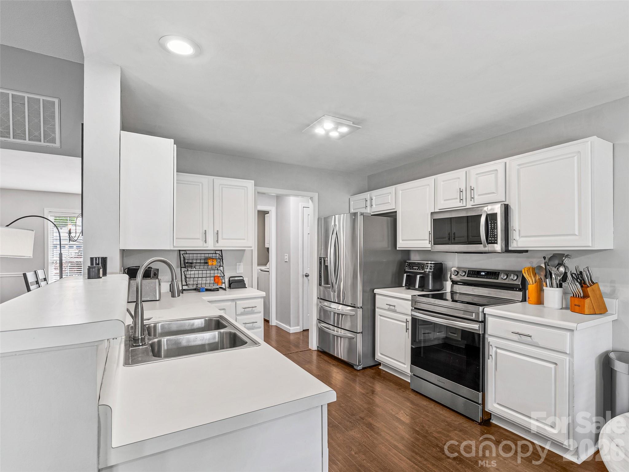 182 Misty Valley Road Fletcher, NC 28732 - Photo 13 of 48