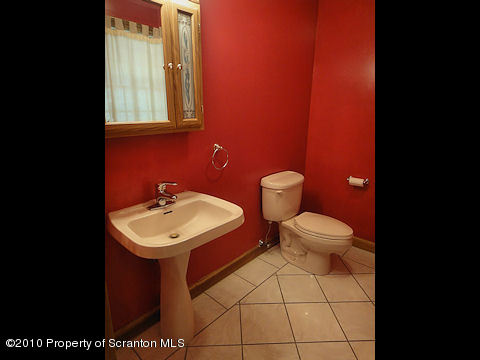 474 Willowbrook Road Clarks Summit, PA 18411 - Photo 15 of 36 Gallery Image 15