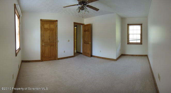 474 Willowbrook Road Clarks Summit, PA 18411 - Photo 18 of 36 Gallery Image 18