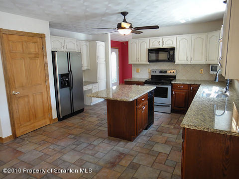 474 Willowbrook Road Clarks Summit, PA 18411 - Photo 9 of 36 Gallery Image 9