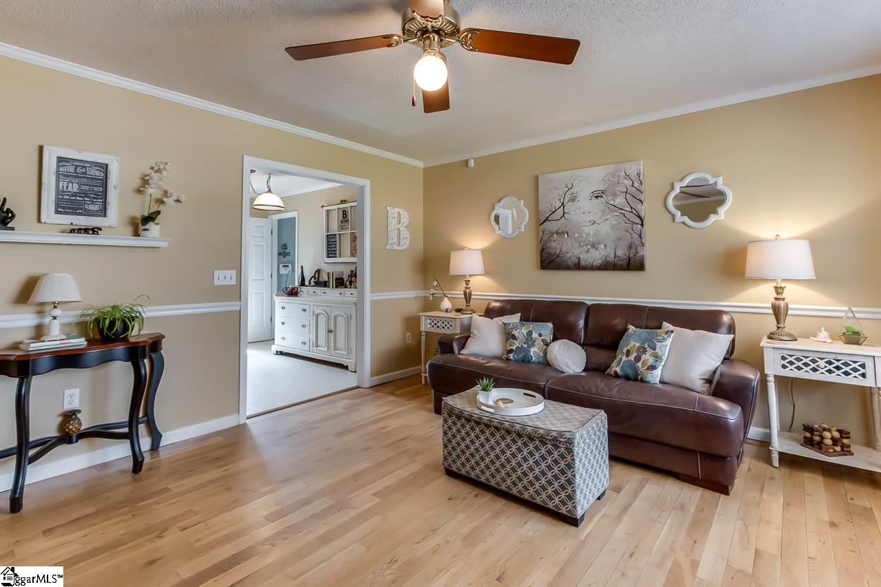 406 Westover Road Anderson, SC 29626 - Photo 3 of 23 Gallery Image 3