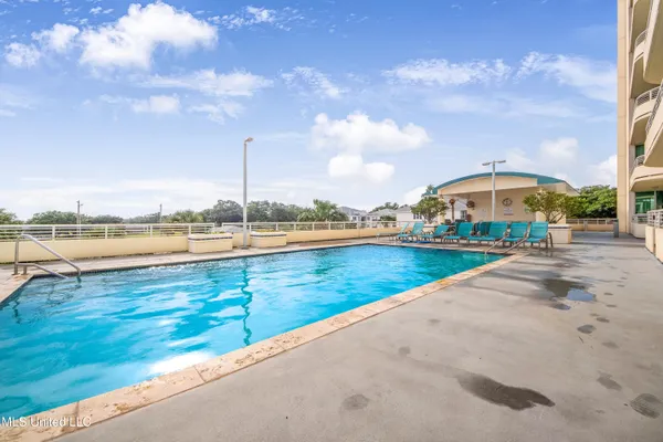 $340,000 | 2060 Beach Boulevard, Unit 1206, Biloxi, MS 39531