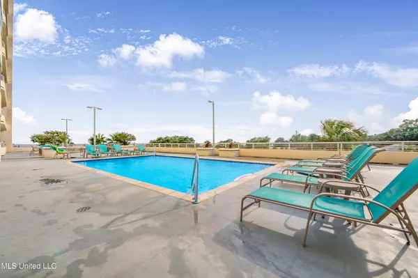 $340,000 | 2060 Beach Boulevard, Unit 1206, Biloxi, MS 39531