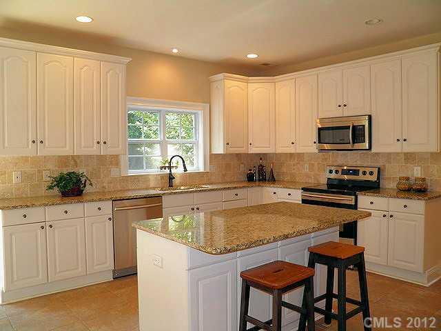 3363 Lake Shore Road South Denver, NC 28037 - Photo 3 of 16 Gallery Image 3