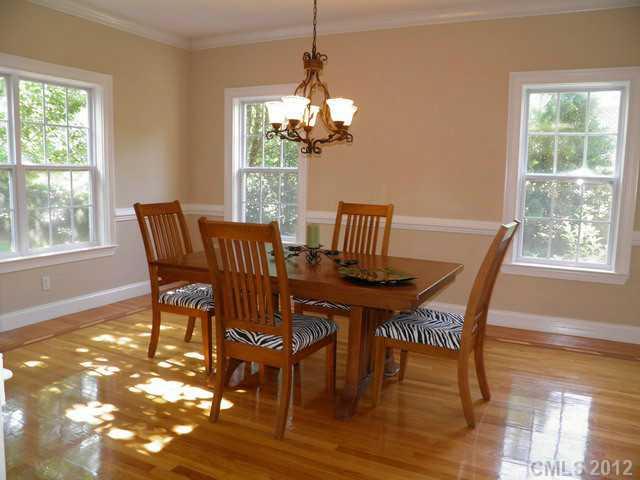 3363 Lake Shore Road South Denver, NC 28037 - Photo 5 of 16 Gallery Image 5