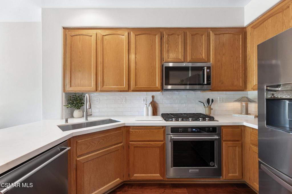 5219 Paseo Ricoso Camarillo, CA 93012 - Photo 29 of 47