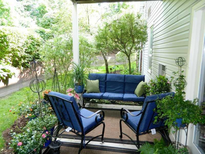 2402 Kenzie Road Pittsburgh, PA 15205 - Photo 13 of 21 Patio/Deck.