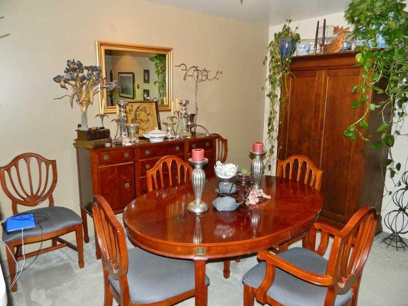 2402 Kenzie Road Pittsburgh, PA 15205 - Photo 6 of 21 Dining Room.