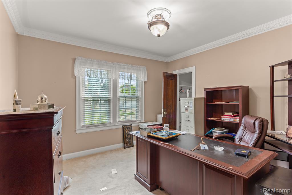 7803 Miller Road Dearborn, MI 48126 - Photo 31 of 49