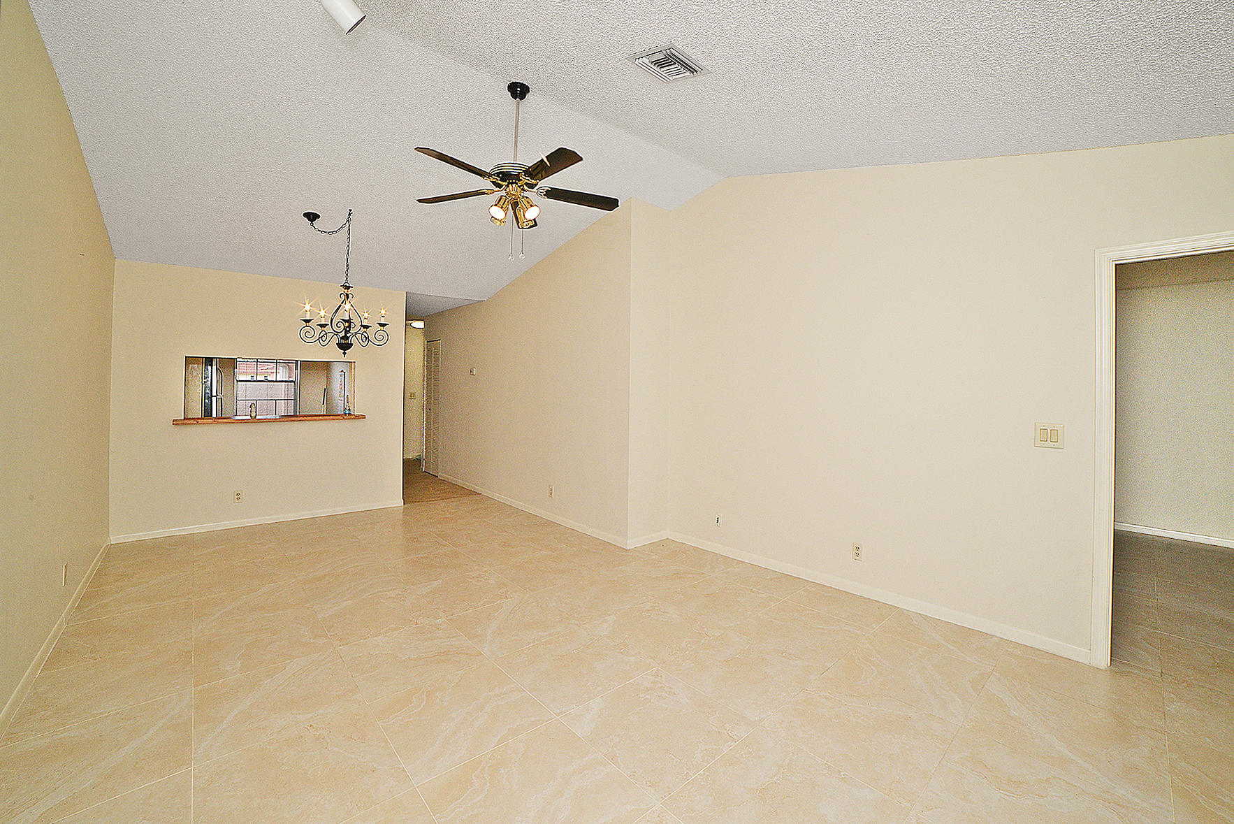 9941 Three Lakes Circle Boca Raton, FL 33428 - Photo 15 of 24 AK2_9974A