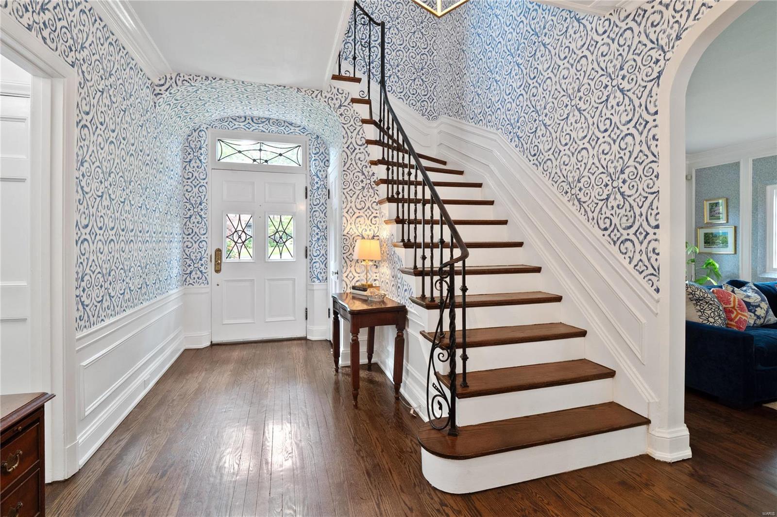 28 Ridgetop Drive St. Louis, MO 63117 - Photo 4 of 37 Gallery Image 4
