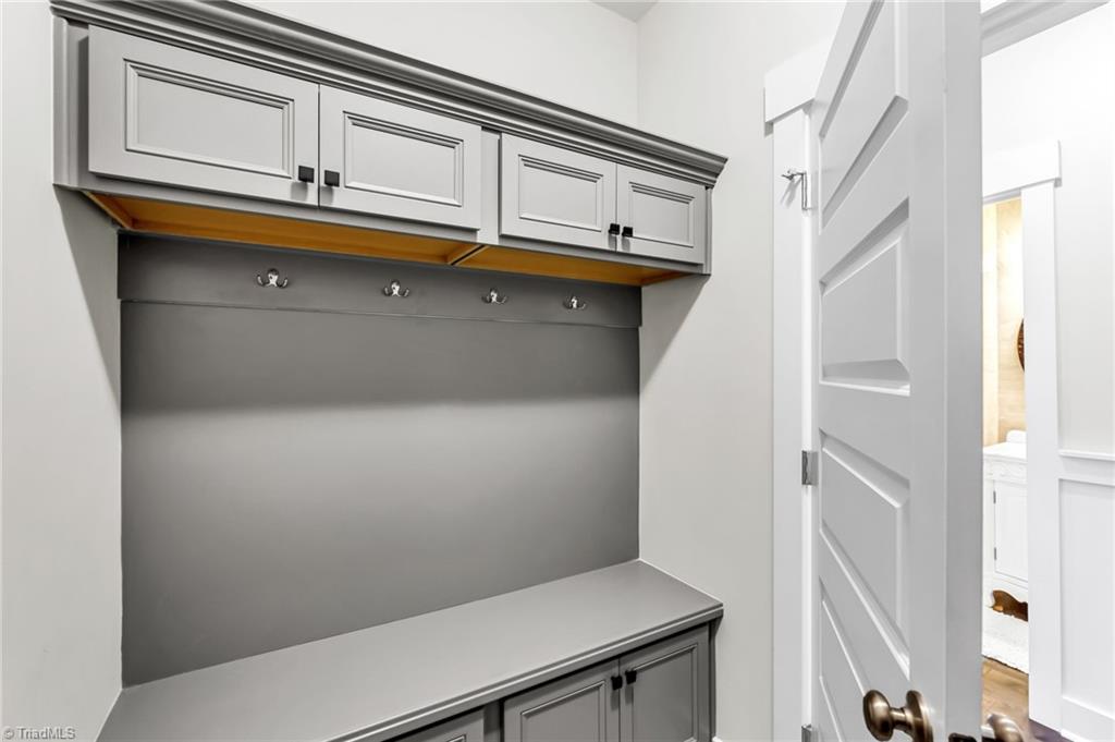 6229 Kershaw Mdws Road Pfafftown, NC 27040 - Photo 20 of 43