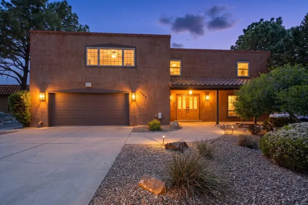 $699,000 | 3205 Embudito Drive Northeast, Albuquerque, NM 87111