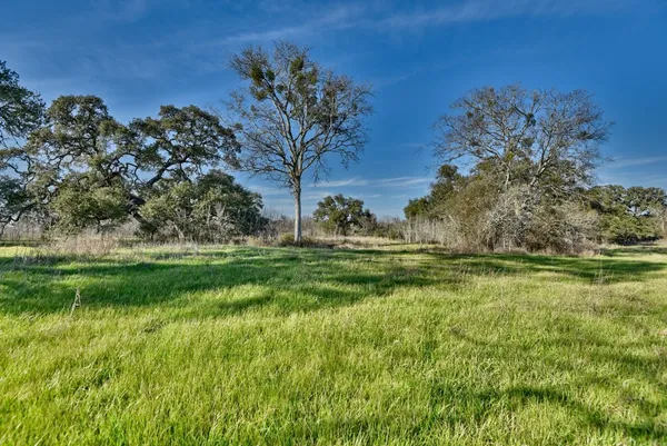 $1,407,150 | 1855 Farm To Market 1948, Brenham, TX 77833
