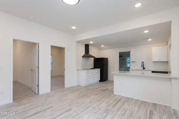 $325,000 | 1008 Earnest Street, Johnson City, TN 37604