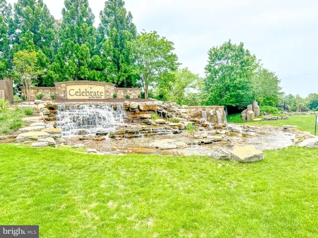 $463,000 | 14 Pensacola Street, Fredericksburg, VA 22406