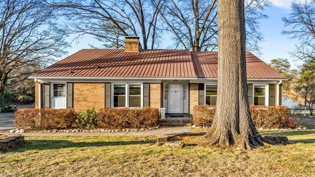5610 Fleming Terrace Road Greensboro, NC 27410 - Photo 2 of 50