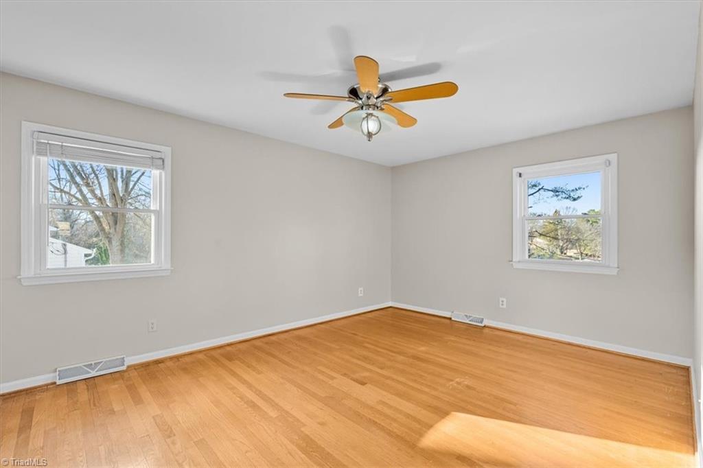 5610 Fleming Terrace Road Greensboro, NC 27410 - Photo 22 of 50