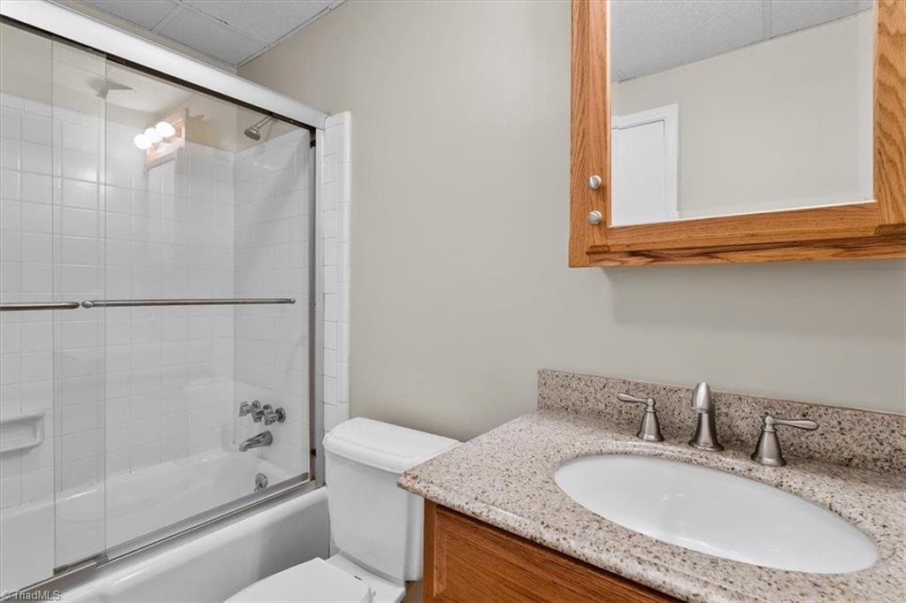 5610 Fleming Terrace Road Greensboro, NC 27410 - Photo 29 of 50 Basement full bath