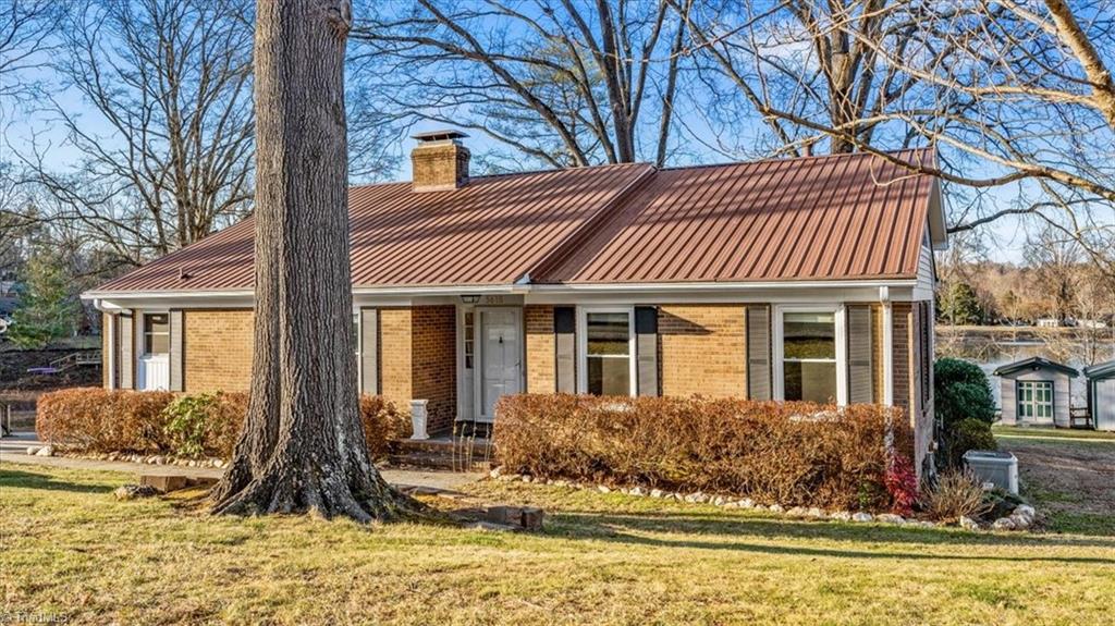 5610 Fleming Terrace Road Greensboro, NC 27410 - Photo 3 of 50