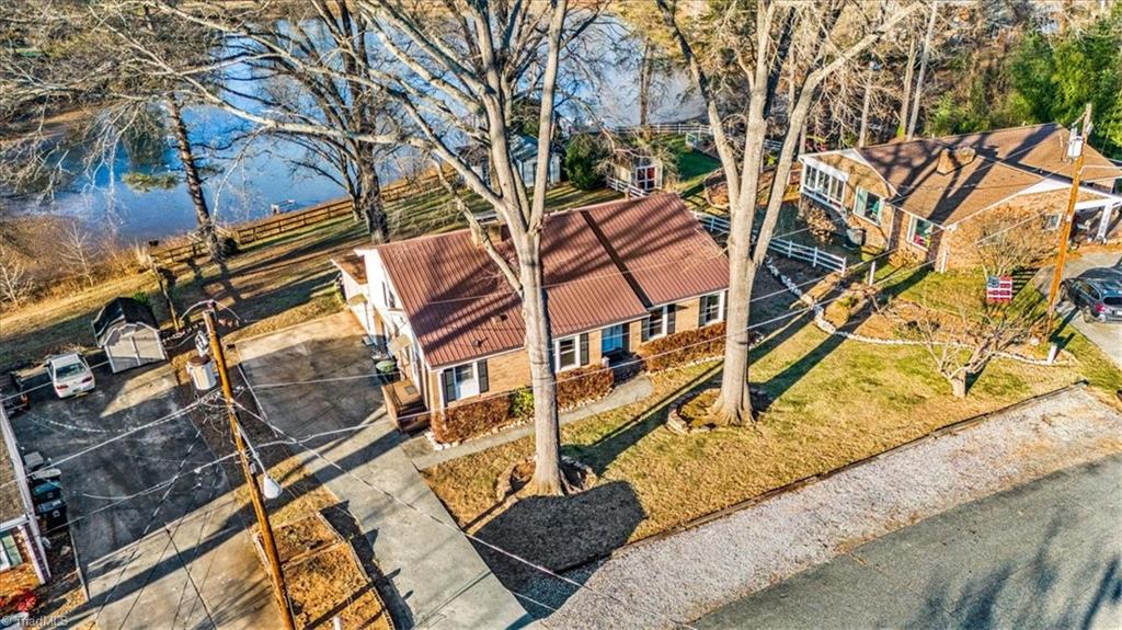 5610 Fleming Terrace Road Greensboro, NC 27410 - Photo 40 of 50